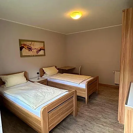 Kleiner Rasthof 3* راينبك