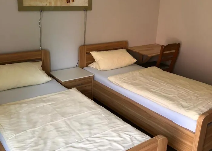 Kleiner Rasthof Motel 4*